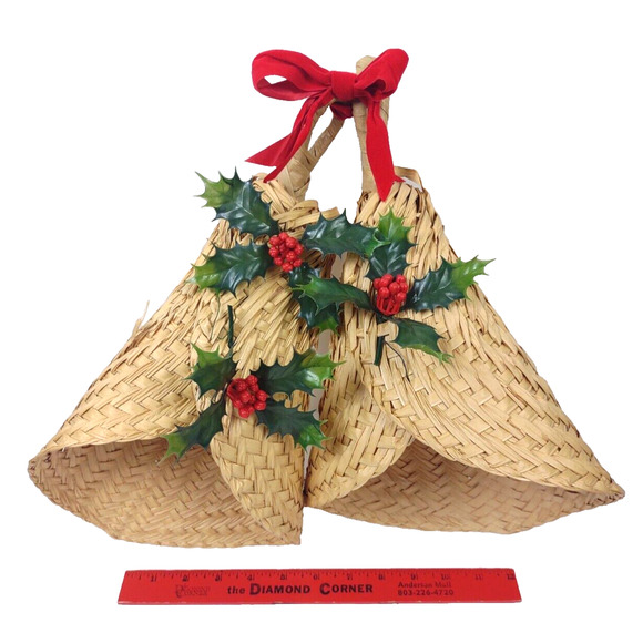 Boho Christmas Woven Straw Double Bells Wall Door Decor Red Bow Holly Berry VTG - Picture 2 of 9